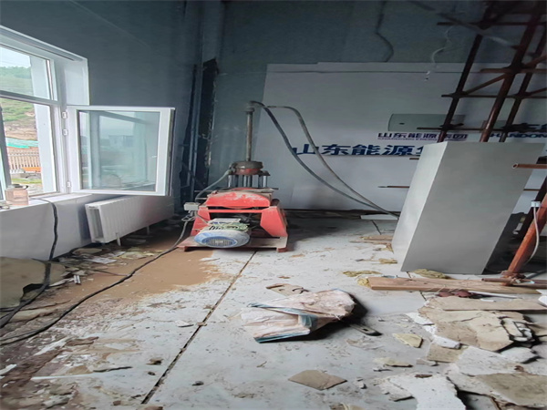 诸城地基基础下沉墙体裂缝加固注浆顶升施工